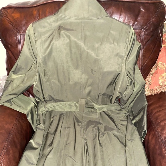 DKNY Trench Coat - Picture 3 of 3